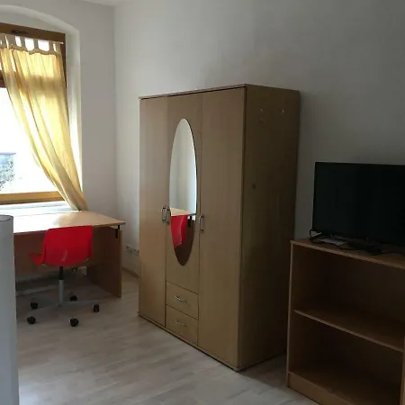 Wohnen In Der Uni-silber-und Welterbestadt Freiberg. Whg.4 - #124294 *